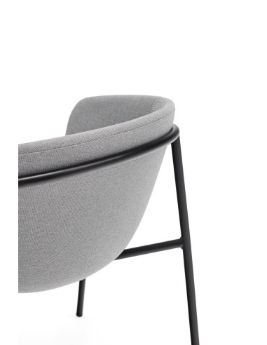 Teulat cadeira design HUG, cinza CLARO, metal preto