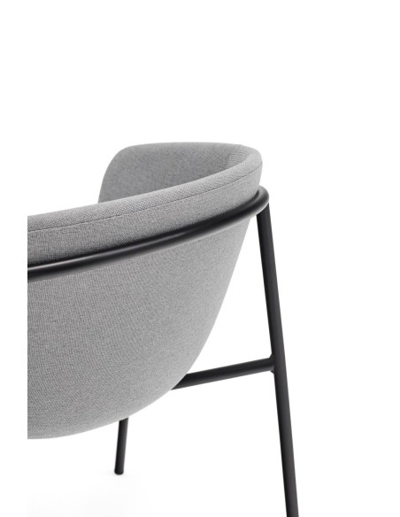 Teulat SILLA diseño HUG, GRIS CLARO, metal negro