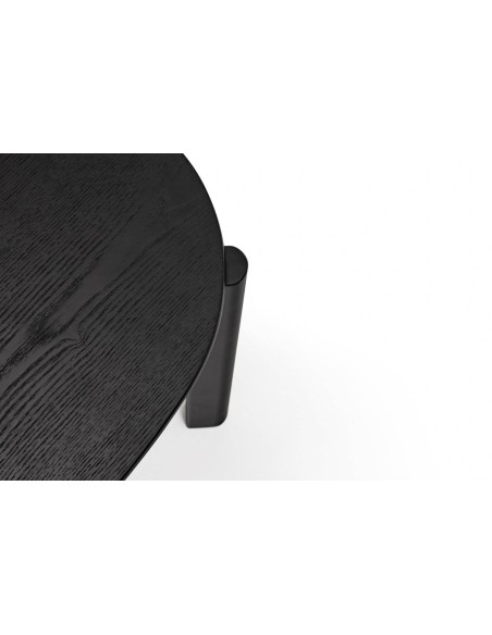 TEULAT BUTACA BAJA DE DISEÑO NARA, fresno acabado negro