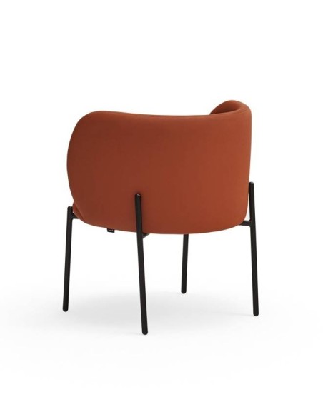 BUTACA DE TEULAT MOGI EN PIEL SINTÉTICA COLOR  TEJA Y PATAS METÁLICAS.