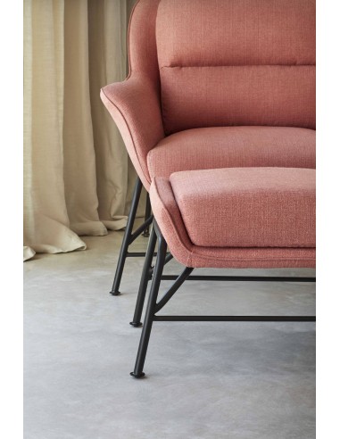 OTTOMAN SADIRA EN TEJIDO Y METAL.