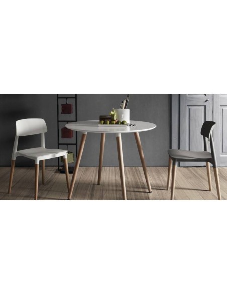 Silla de cocina nórdica CROC, polipropileno gris y pies en madera natural