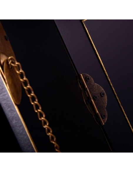 Aparador Oriental 8 cajones TAO 130 X 24, madera negro y oro.