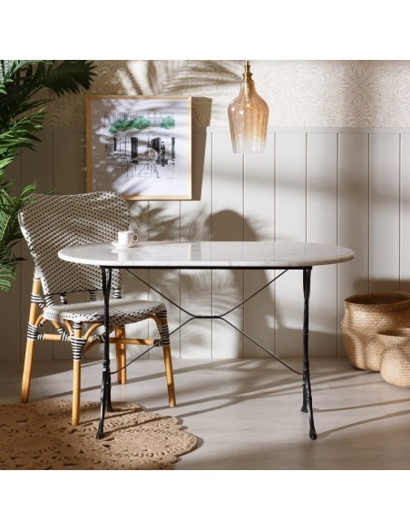 Mesa SHANELLE em mármore branco e pés em ferro com acabamento preto 120x60 cm.