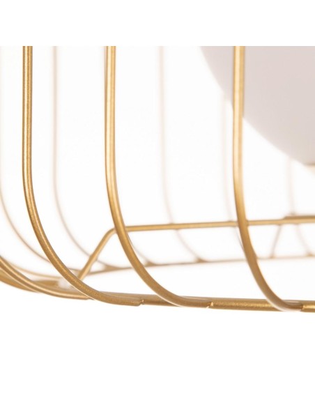 Candeeiro de pé em metal MADALI com acabamento dourado e esfera de vidro branco.