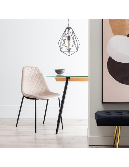 Cadeira AMINARA em tecido de poliéster bege e pernas em metal preto.