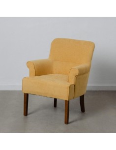 Butaca CANDELA en tejido mostaza patas de madera.