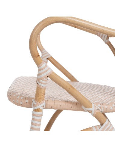 Silla con brazos FANTINE de ratán en beige.
