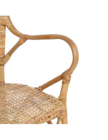 Cadeira MIMOSA com braços em rattan natural.