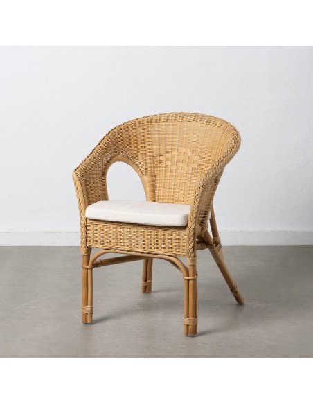 Sillón con brazos MIMOS de ratán natural.