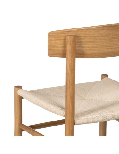 Silla ANALY de madera de olmo y asiento de ratán.