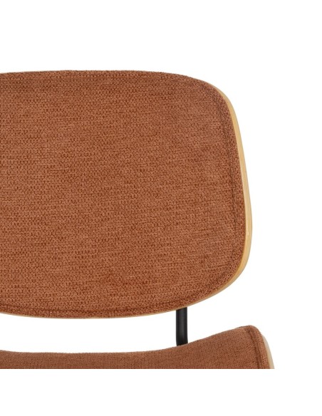 Silla BENILDA naranja, chapa de DM en roble y metal con acabado negro.