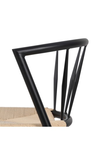 Cadeira de design ANALY em metal com acabamento...