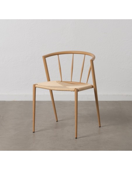 Silla de diseño ANALY de metal con acabado natural y asiento de cuerda.