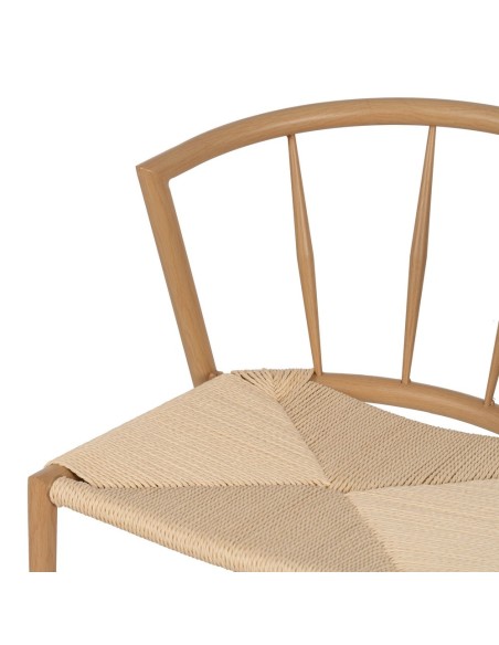 Cadeira de design ANALY em metal com acabamento natural e assento em corda.