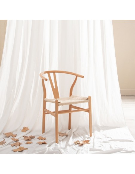 Silla ADAM de madera natural y cuerda.