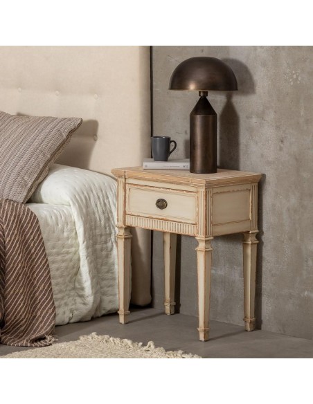 Mesita auxiliar GIO, en crema vintage 56 x 36 x 68 cm.