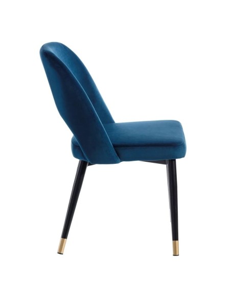 Cadeira Mael em tecido castanho e pes em aço preto e dourado.