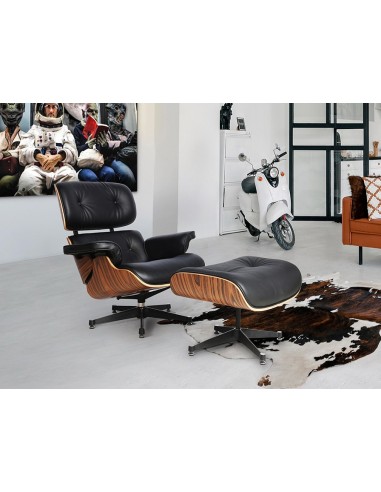 Sillón Lounge con ottoman, piel negra, madera...