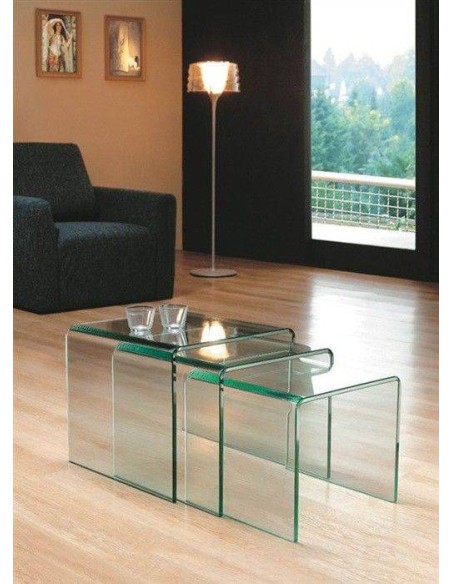 Juego de 3 mesas nido de cristal templado transparente.