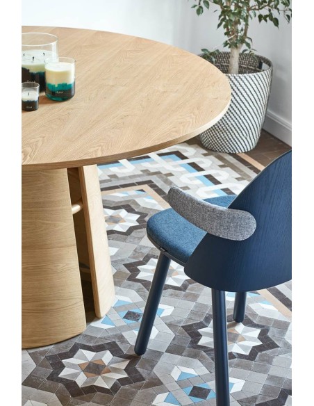 MESA REDONDA MINIMALISTA Teulat CEP 137, cor cinza natural.