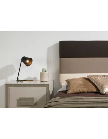 CANDEEIRO DE MESA VINTAGE , REID 24 X 39 CM. CANDEEIRO DE MESA VINTAGE , REID 24 X 39 CM.