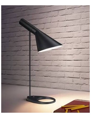LAMPARA DE SOBREMESA JACOBSEN, NEGRO