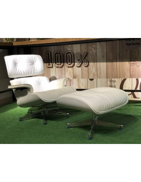 Poltrona Lounge Chair Pele branca, madeira lacada, base polida