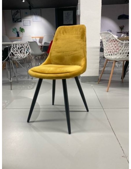 Silla GOLD BLACK de diseño en metal y terciopelo.